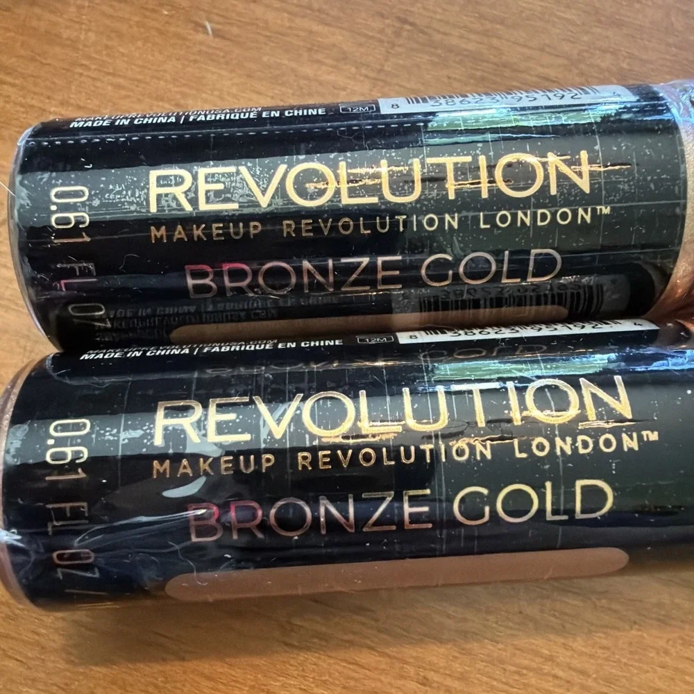 NEW Revolution Liquid Highlighter Bronze Gold 18ml Makeup‎ Glow LOT Of 2